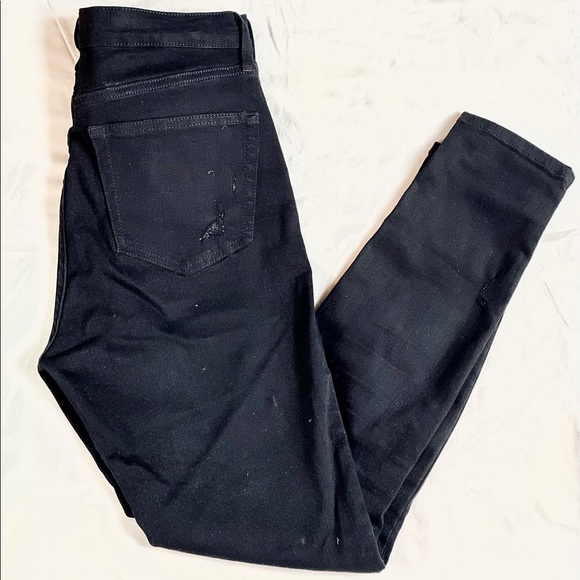 Black Distressed Skinny jeans by Topshop
Jamie style size 30 by 30 - Picture 4 of 5